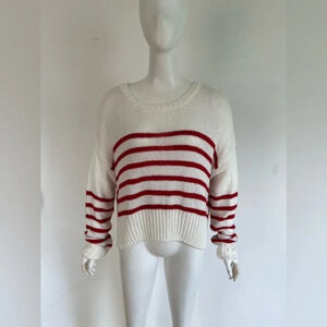 MOON & MADISON Women’s Sweater Size L Striped Long Sleeve Crew Neck White Red